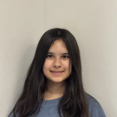Photo of Chloe Dawson