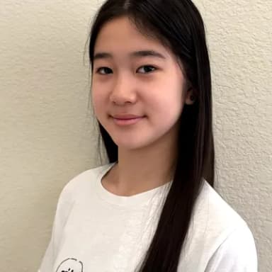 Photo of Sophia Zhou